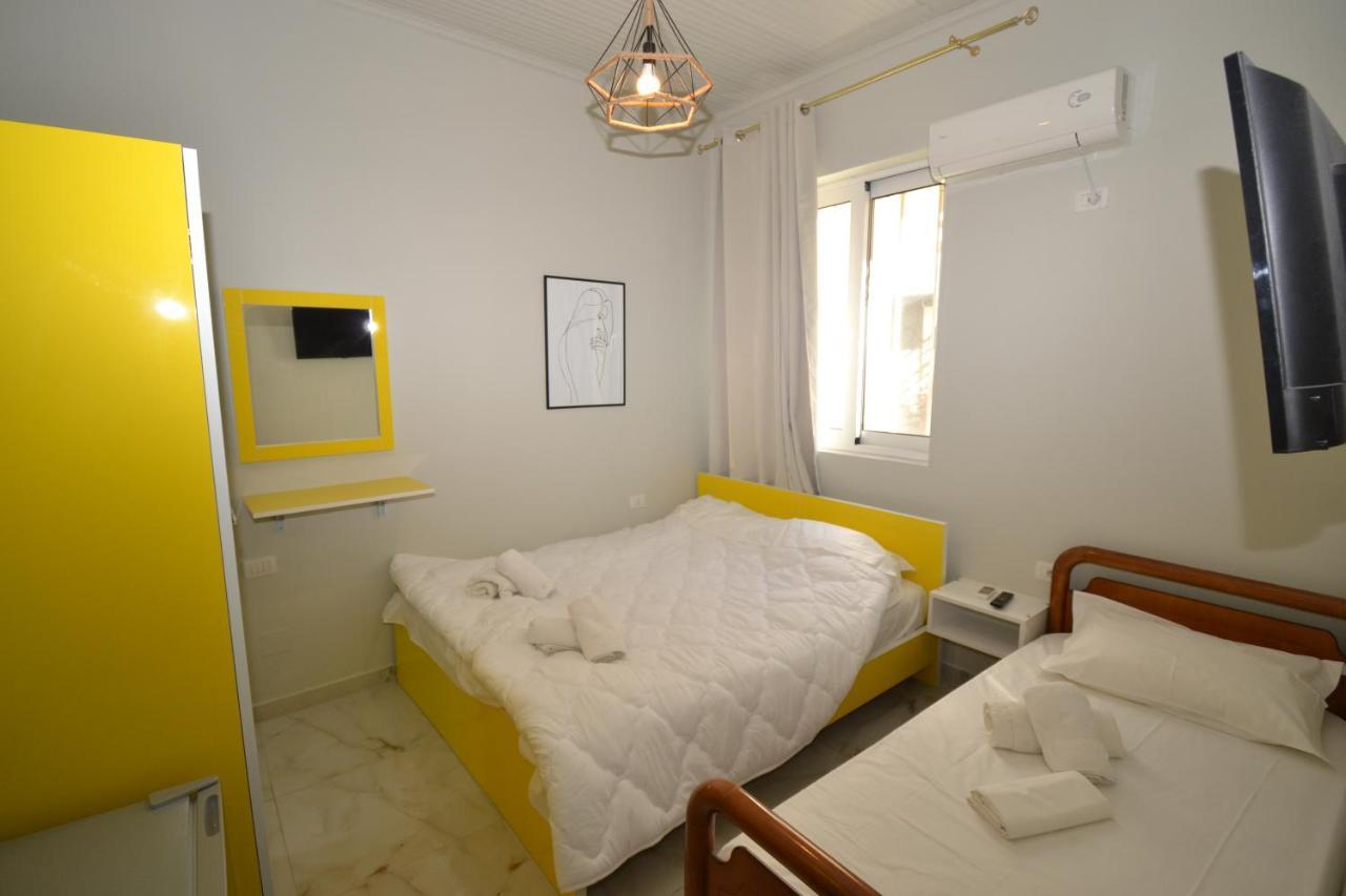 Jonian Central Condos Sarande Bagian luar foto